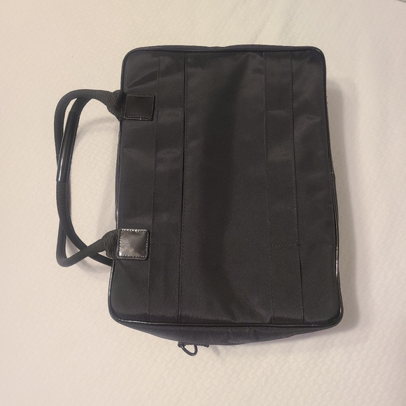 MAC Cosmetics Travel Bag Makeup Case - Picture 9 of 12